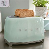 Тостер SMEG TSF01PGEU на 2 ломтика, пастельный зеленый; подогрев, размораживание; 6 ур. поджарки; съемный поддон